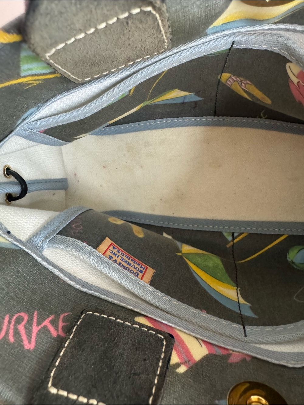 #326 Dooney & Bourke Y2K Summer Beach Tassel Coated Canvas & Leather Two Way Bag - Picture 13 of 14